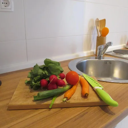 Candy Ap.-near Center,bus,beach+free Parking Place Apartament