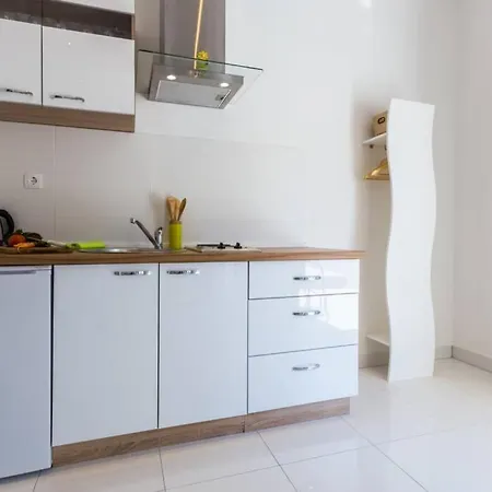 Candy Ap.-near Center,bus,beach+free Parking Place * Zadar