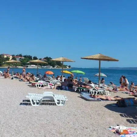 Lägenhet Candy Ap.-near Center,bus,beach+free Parking Place