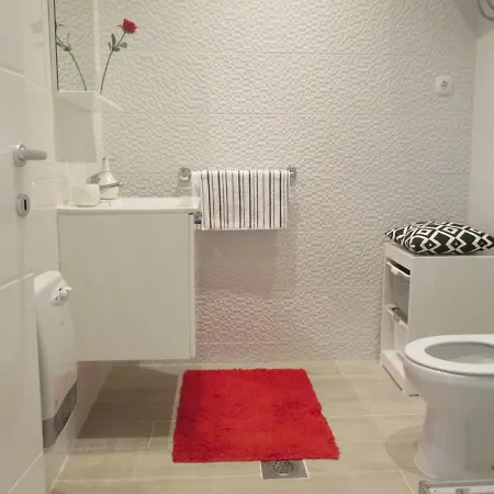 Candy Ap.-near Center,bus,beach+free Parking Place Zadar