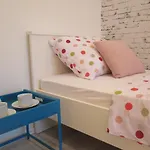 Candy Ap.-near Center,bus,beach+free Parking Place ザダル