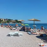 Apartament Candy Ap.-near Center,bus,beach+free Parking Place