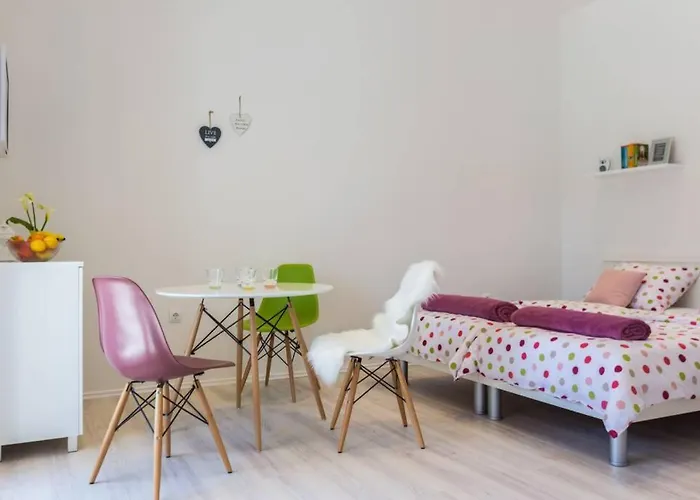 Candy Ap.-near Center,bus,beach+free Parking Place * Zadar