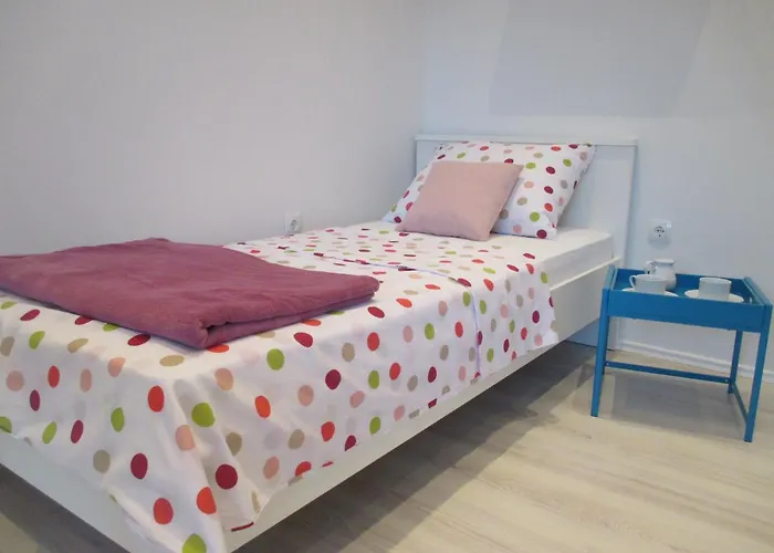 Candy Ap.-near Center,bus,beach+free Parking Place