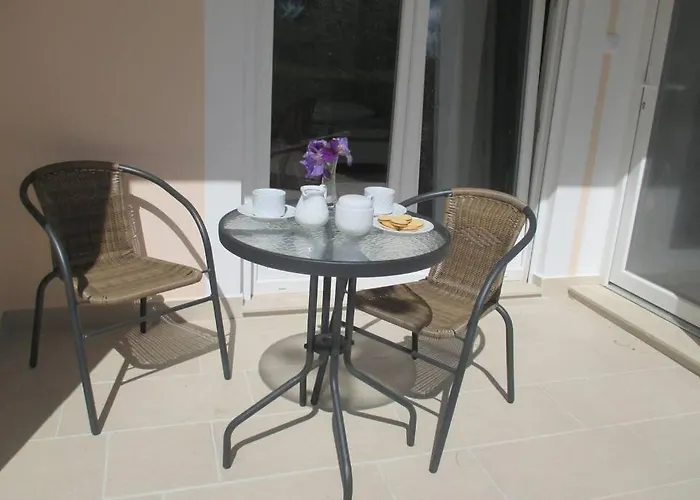 Candy Ap.-near Center,bus,beach+free Parking Place Appartement